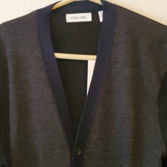 Calvin Klein Cardigan New button up front size Large - Picture 1 of 8